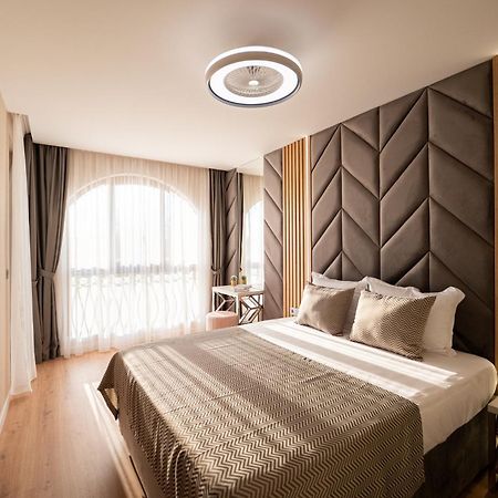 Harmony Suites Grand Resort Pantai Sunny Bagian luar foto