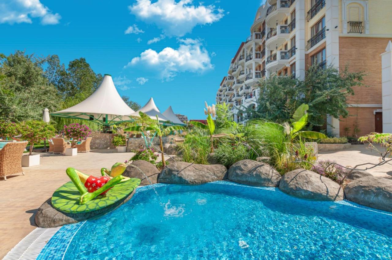 Harmony Suites Grand Resort Pantai Sunny Bagian luar foto