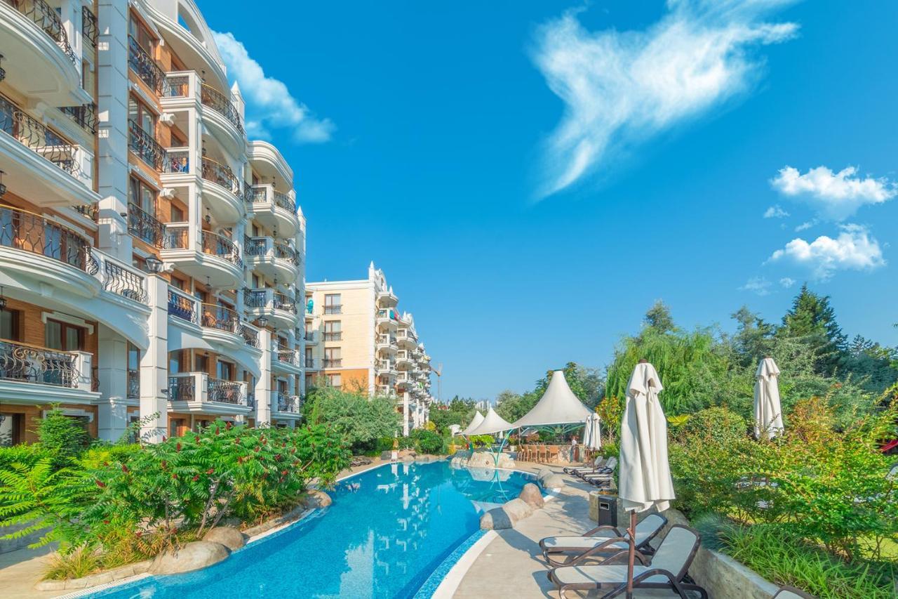 Harmony Suites Grand Resort Pantai Sunny Bagian luar foto